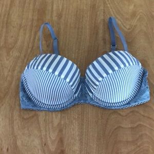 Victoria’s Secret bra